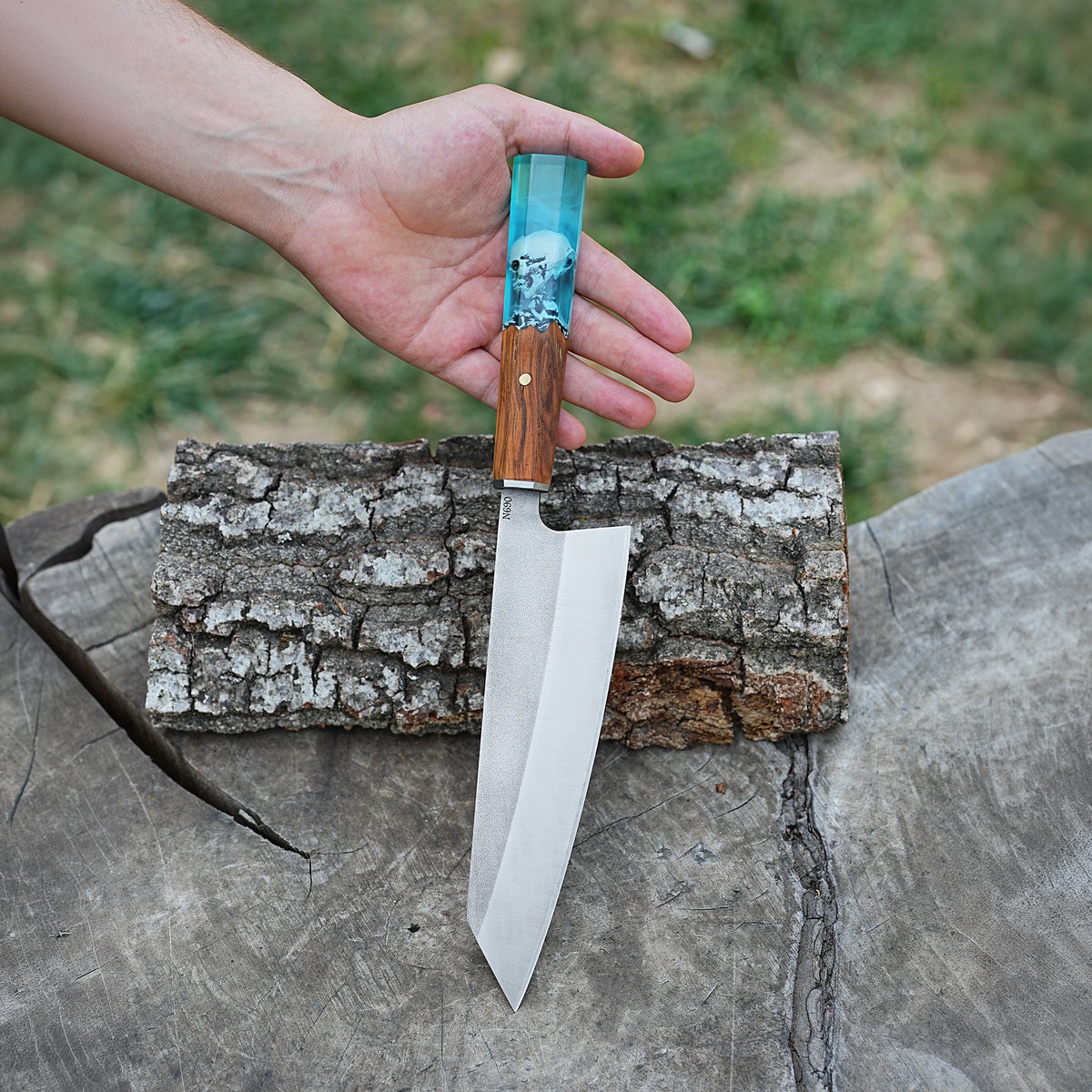 Şef Bıçağı - Kritsuki Model- Ceviz Epoksi Sap - 32 Cm