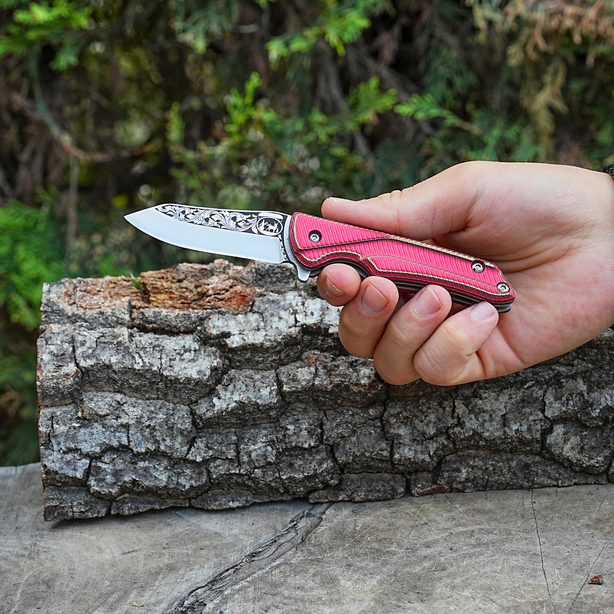Geyik Gravür İşlemeli - Katlanır Bıçak - Verzalit Sap - 19 Cm