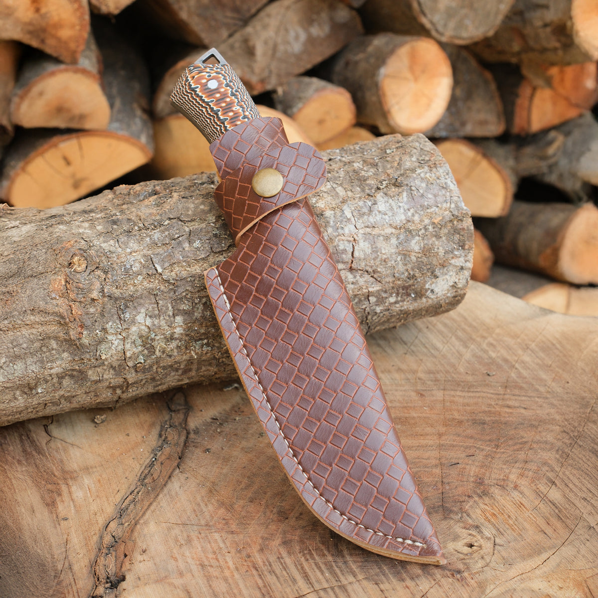 Mutfak ve outdoor kullanım için uygun, dayanıklı 26 cm bıçak modeli