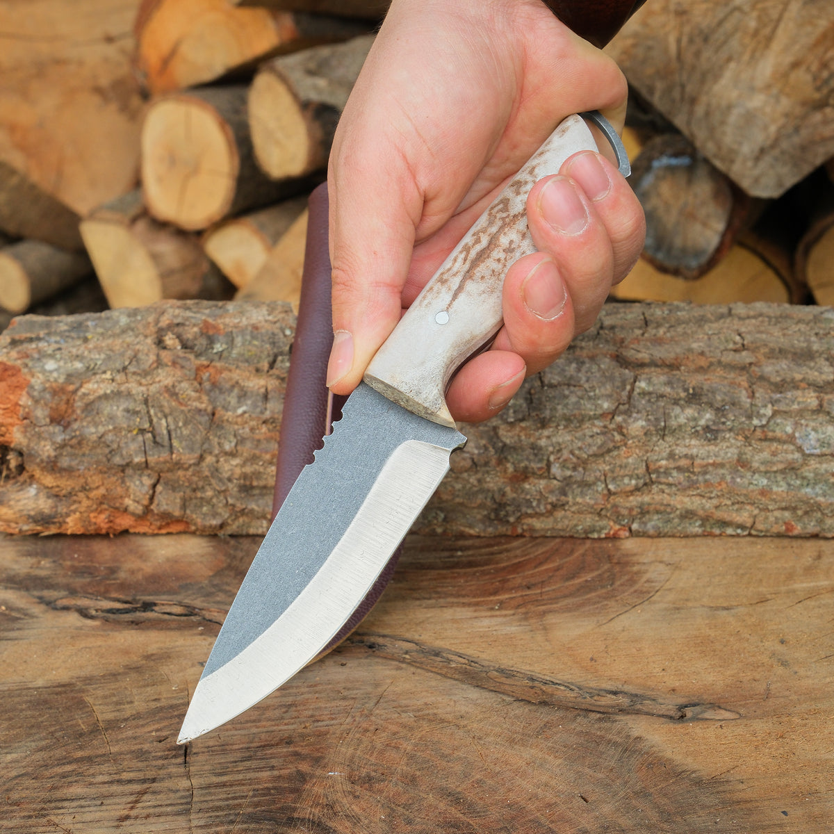 4034 paslanmaz Alman çeliği ve geyik boynuzu sap ile üretilmiş özel bıçak