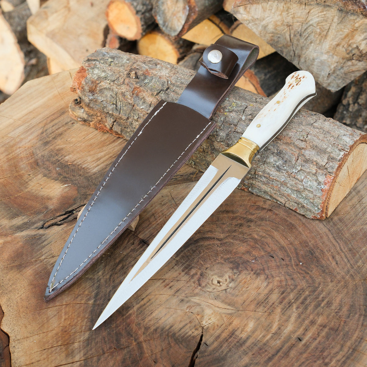 4116 paslanmaz çelikten üretilmiş, orijinal geyik boynuzu saplı 35 cm Çerkez model el yapımı bıçak