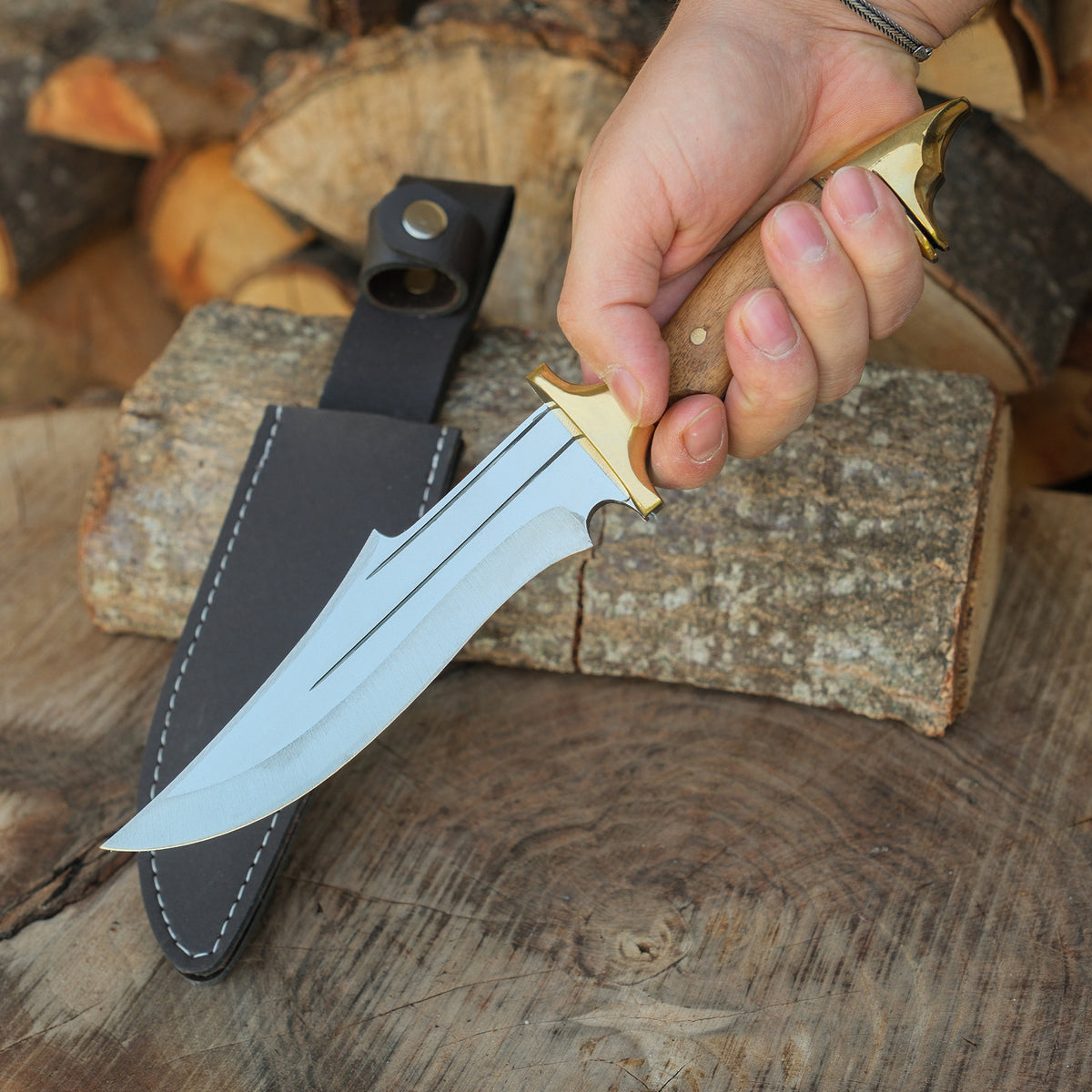 4116 paslanmaz çelikten üretilmiş 34 cm el yapımı ceviz saplı bıçak