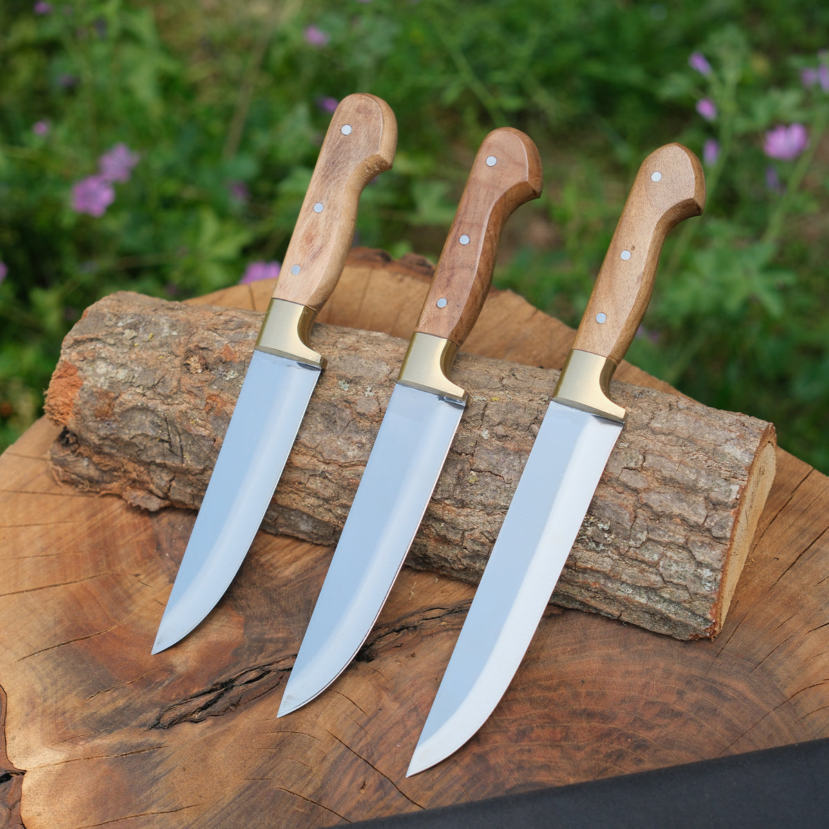 Ceviz saplı dövme çelikten yapılmış 3’lü kurban bıçağı seti