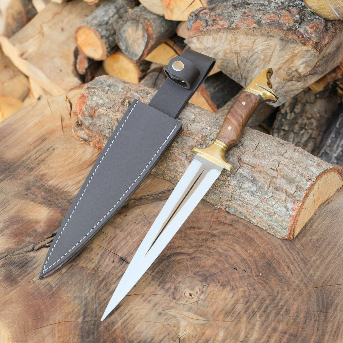 El yapımı ceviz saplı ve 4116 çelikten üretilmiş çerkez bıçak modeli