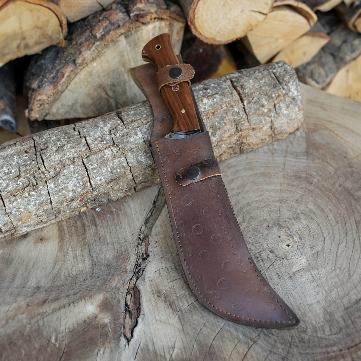 Dövme makas çeliğinden yapılmış ceviz saplı 34 cm Yatağan modeli bıçak