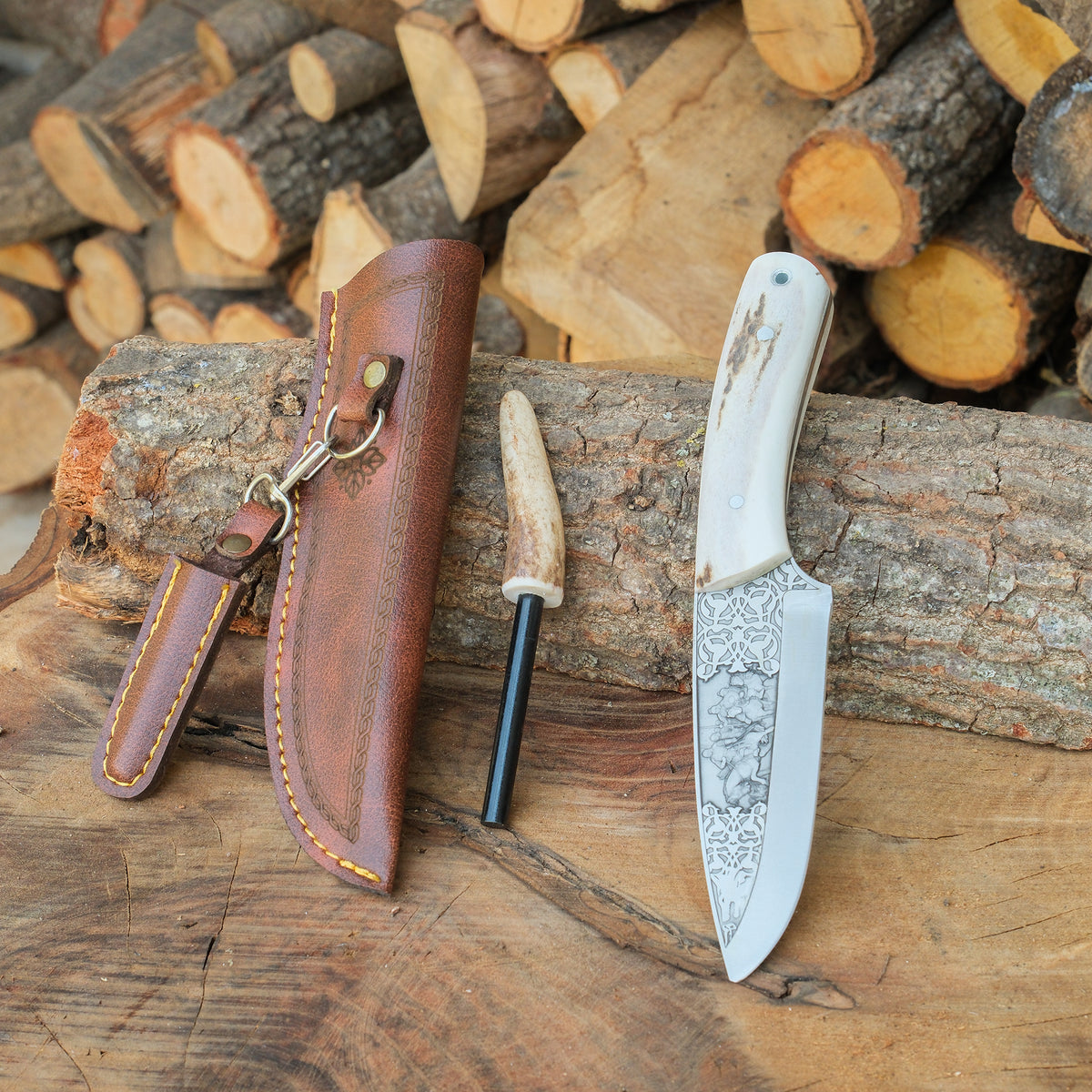 Yatağan’da yapılmış özgün tasarıma sahip N690 çelik kamp bıçağı