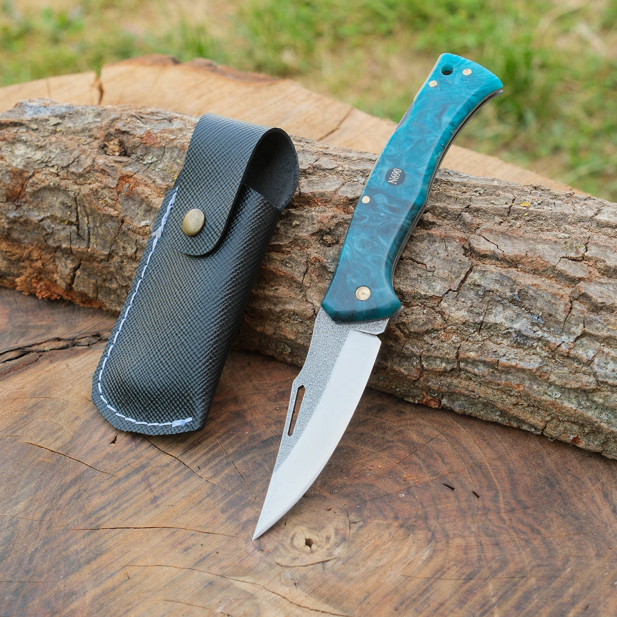 Epoksi saplı N690 çelikten üretilmiş el yapımı katlanır model bıçak