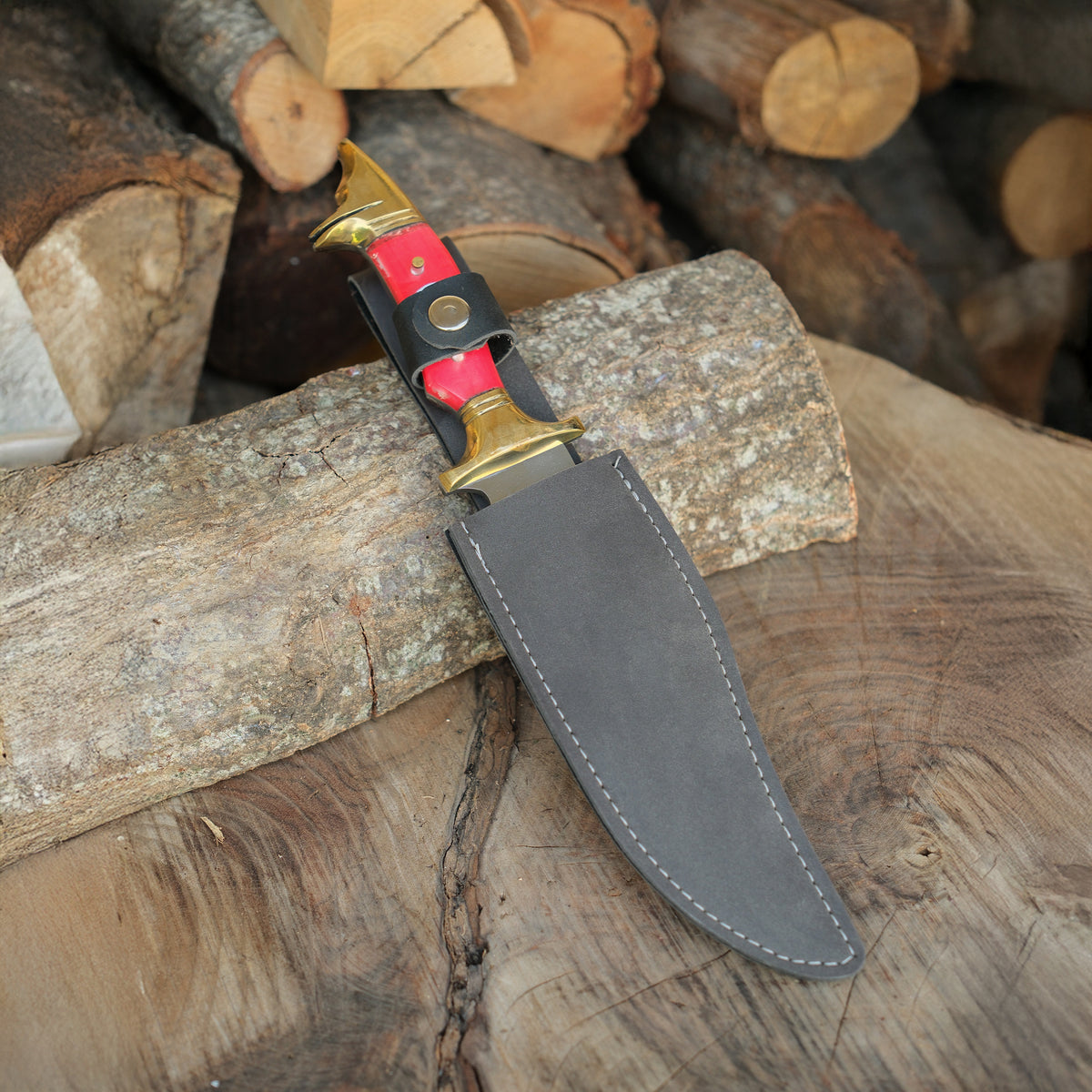 Yatağan ustalarının ürettiği, geniş yüzeyli Mika saplı paslanmaz çelik bıçak