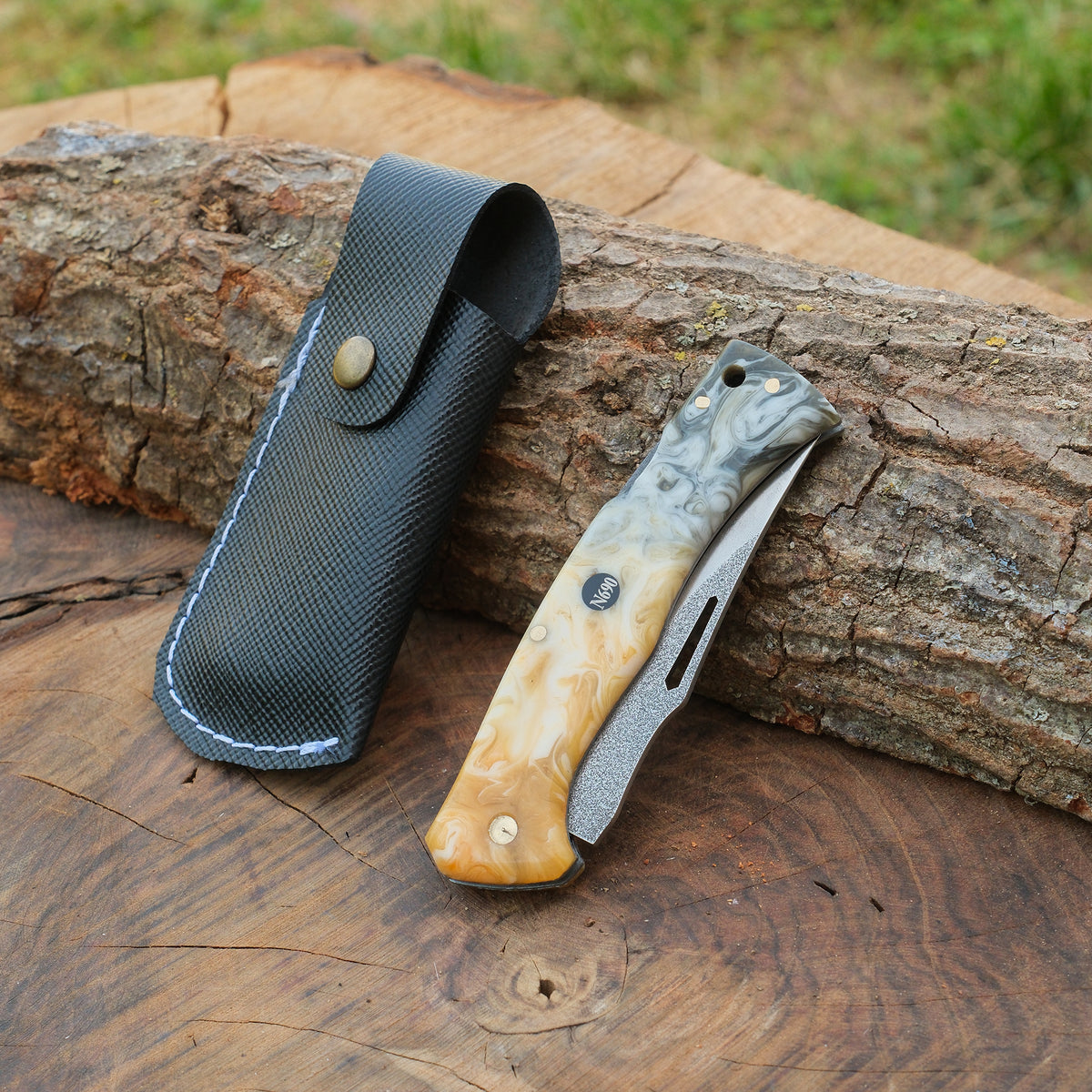 Köse Mehmet imzası taşıyan koleksiyonluk el yapımı katlanır model