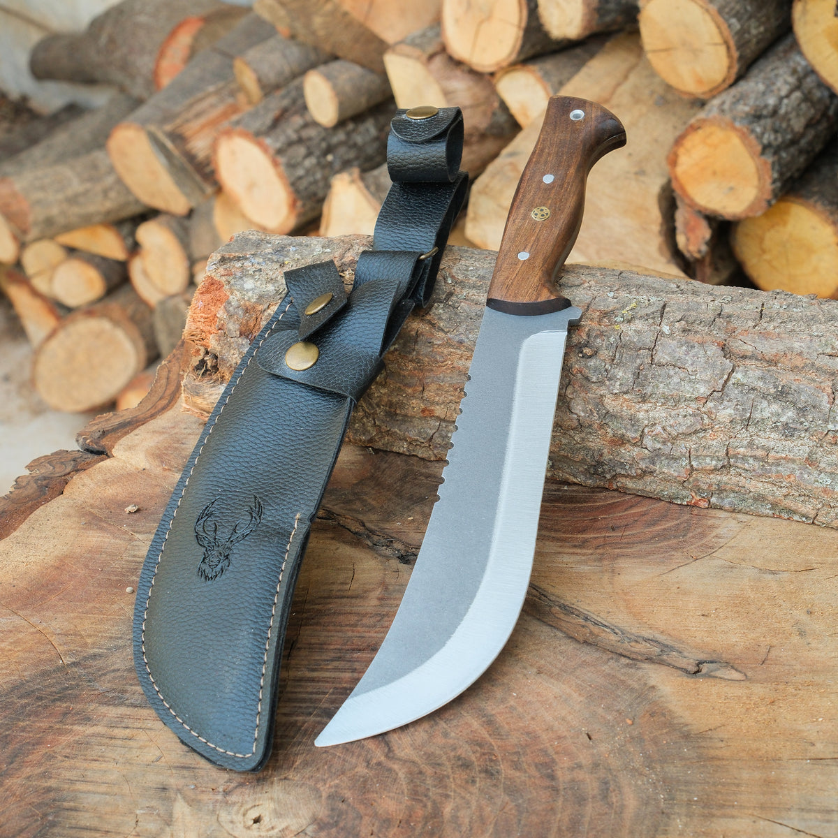 Yatağan ustalarının el işçiliğiyle üretilmiş estetik görünümlü özel bıçak modeli