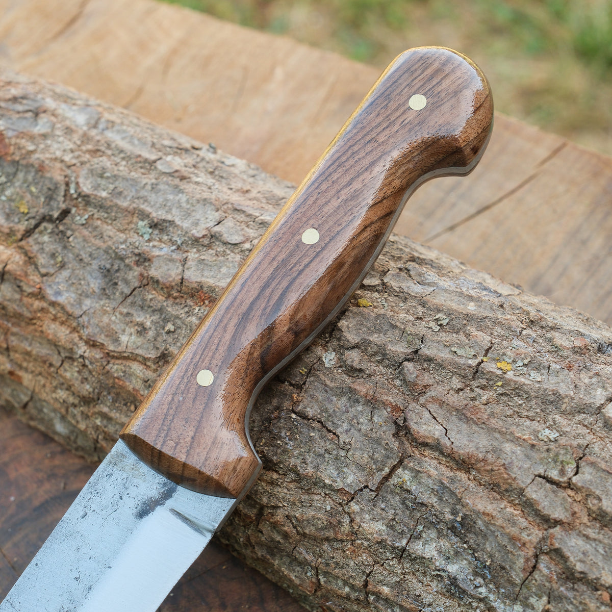 Köse Mehmet bıçakları koleksiyonuna ait el yapımı dövme çelik bıçak.