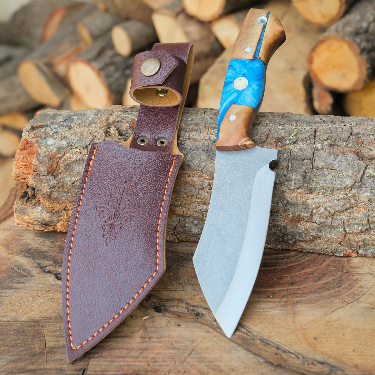 Yatağan ustalarının el işçiliğiyle hazırlanmış, epoksi saplı paslanmaz çelik bıçak