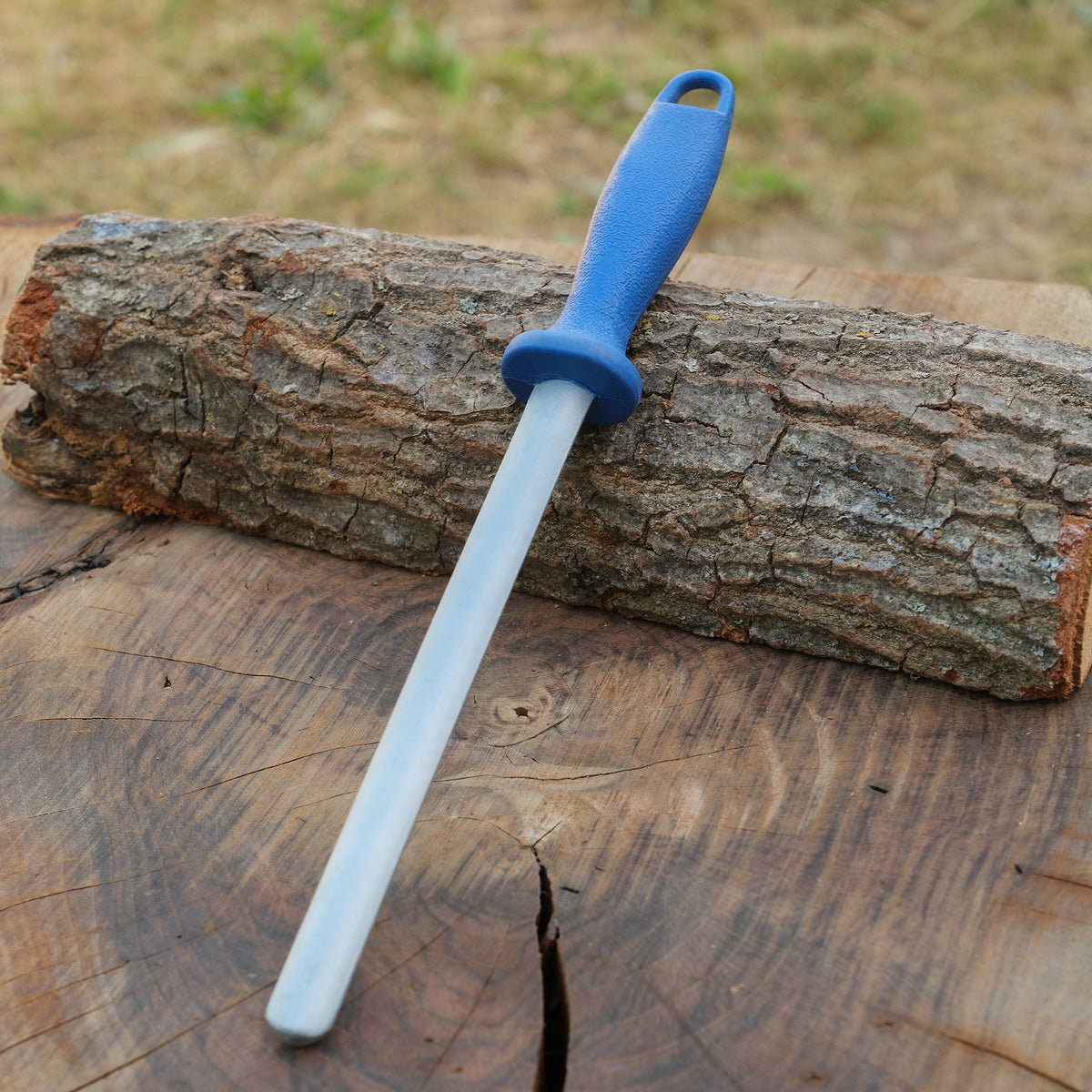 20 cm çelik uzunluğuna sahip, mutfak bıçaklarını keskin tutan masat