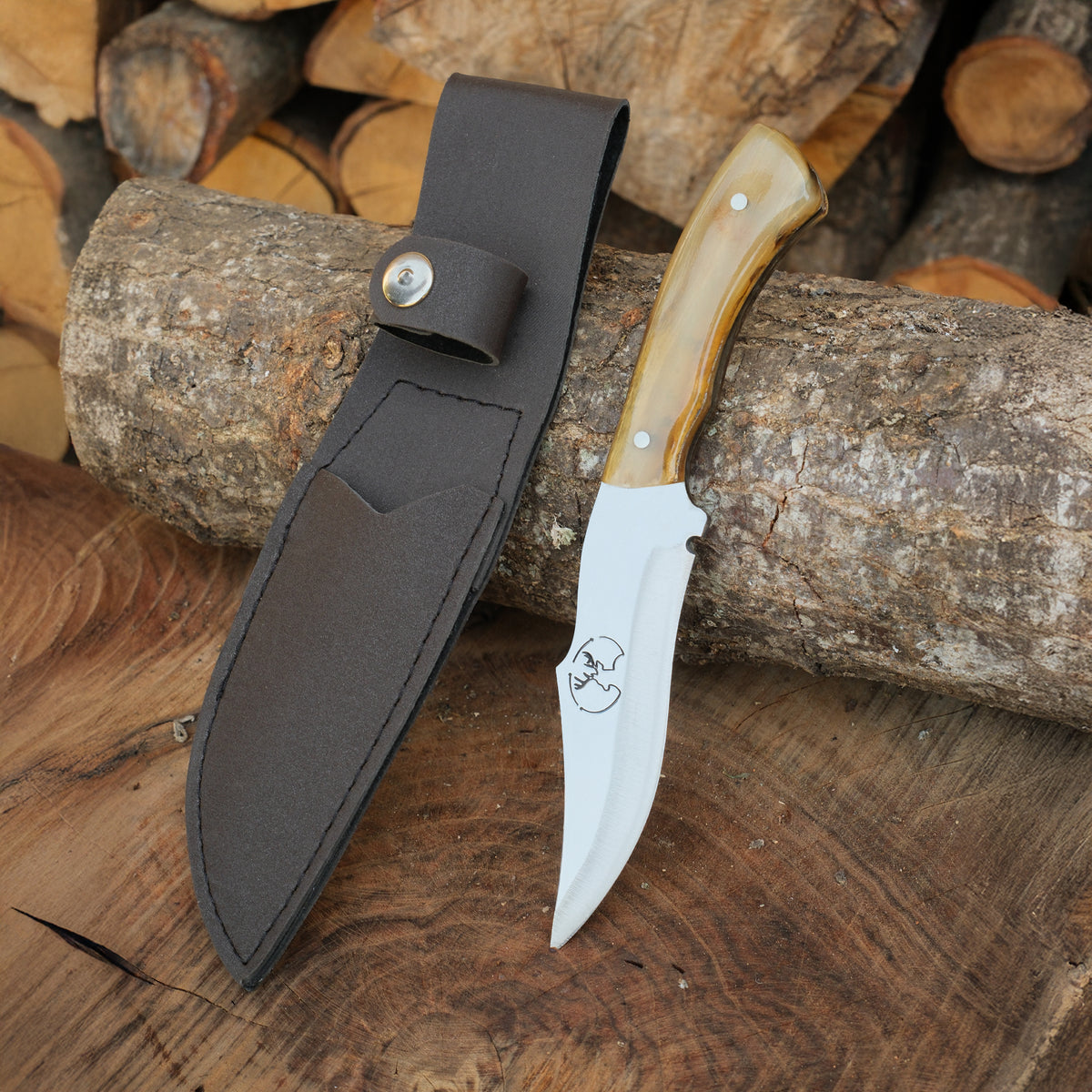 Yatağan ustalarının el işçiliği ile üretilmiş kemik saplı paslanmaz çelik bıçak