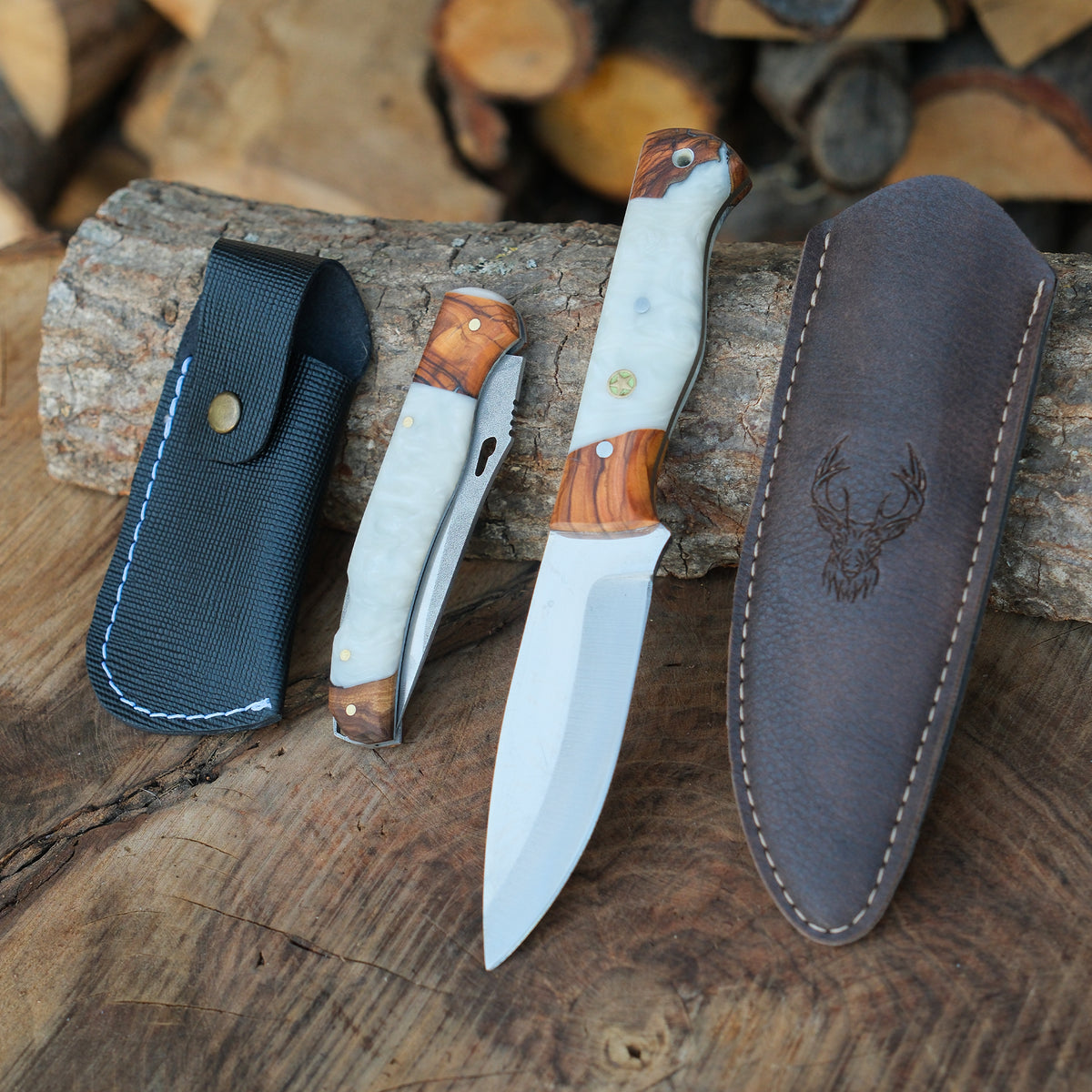 Outdoor kullanım için zeytin epoksi ve ceviz epoksi saplı bıçak kombinasyonu