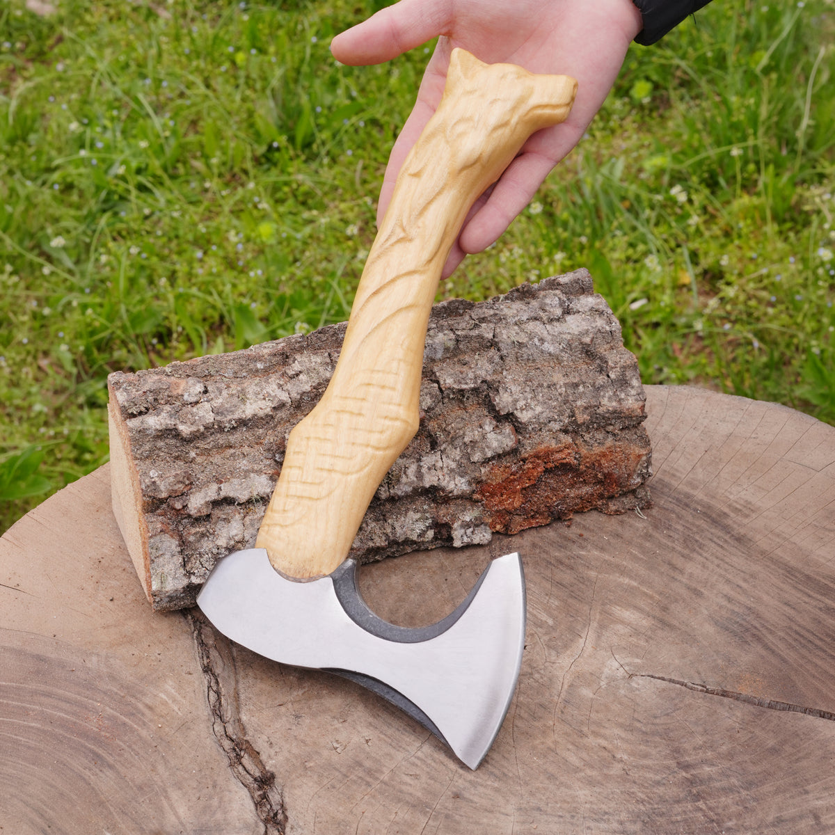 Kurt Başlı Özel Kamp Baltası 35 CM