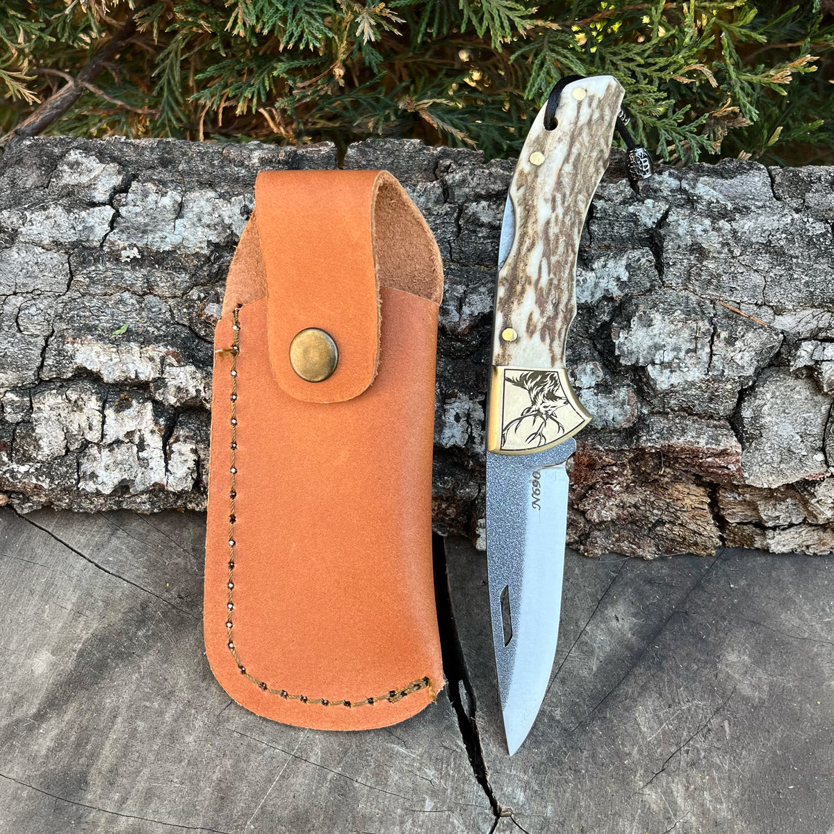 Katlanır Model - N690 Çelik -Geyik İşlemeli Geyik Boynuzu Sap - 19 Cm