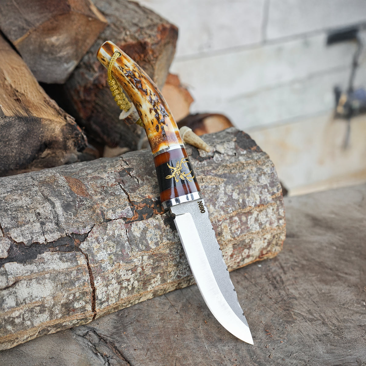 Koleksiyonluk ve Hediyelik Bıçak - N690 Çelik- Karartma Geyik Boynuzu Sap