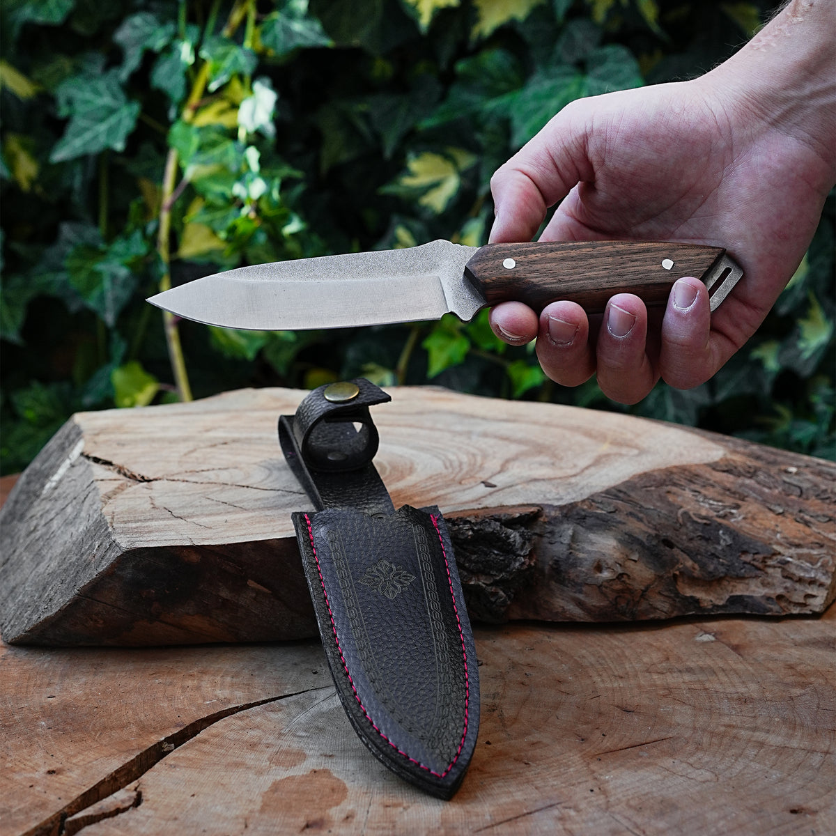 Avcı Model - Kamp Bıçağı - 22 Cm