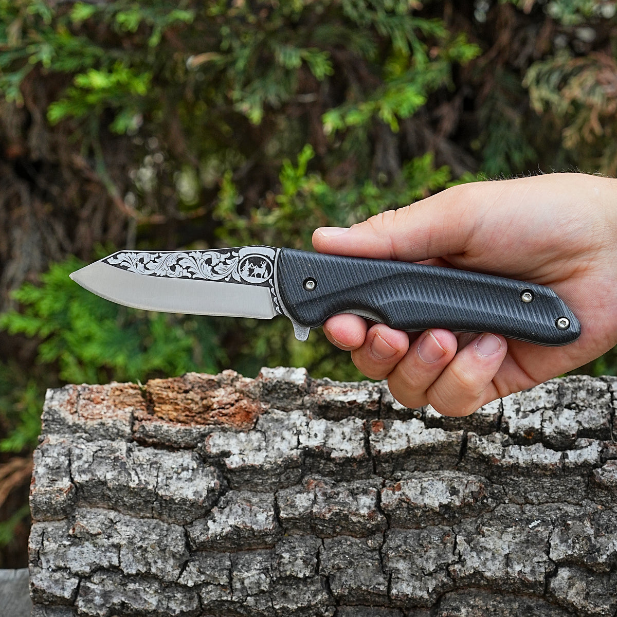 Geyik Gravür İşlemeli - Katlanır Bıçak - Verzalit Sap - 21 Cm