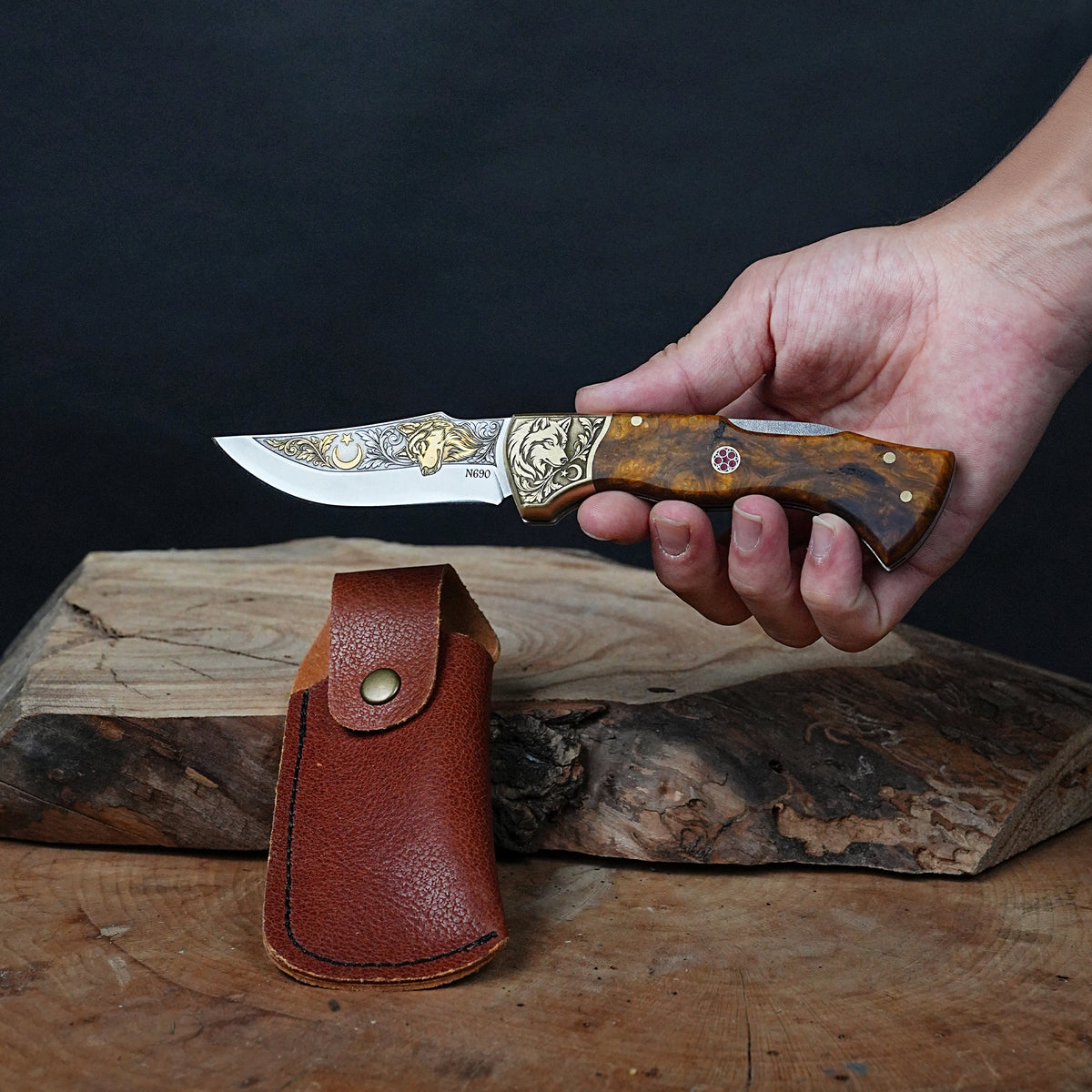 Katlanır Model- N690 Çelik 24K Altın Kurt Gravür İşlemeli Stabilize Sap