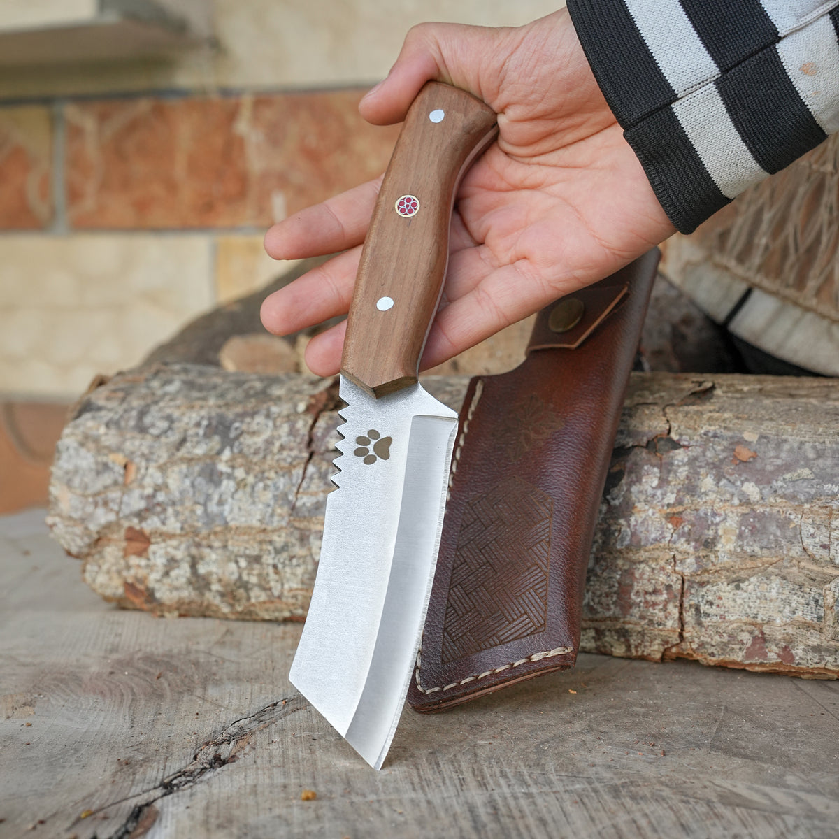 Pati İşlemeli Tanto Av Bıçağı - 24 Cm