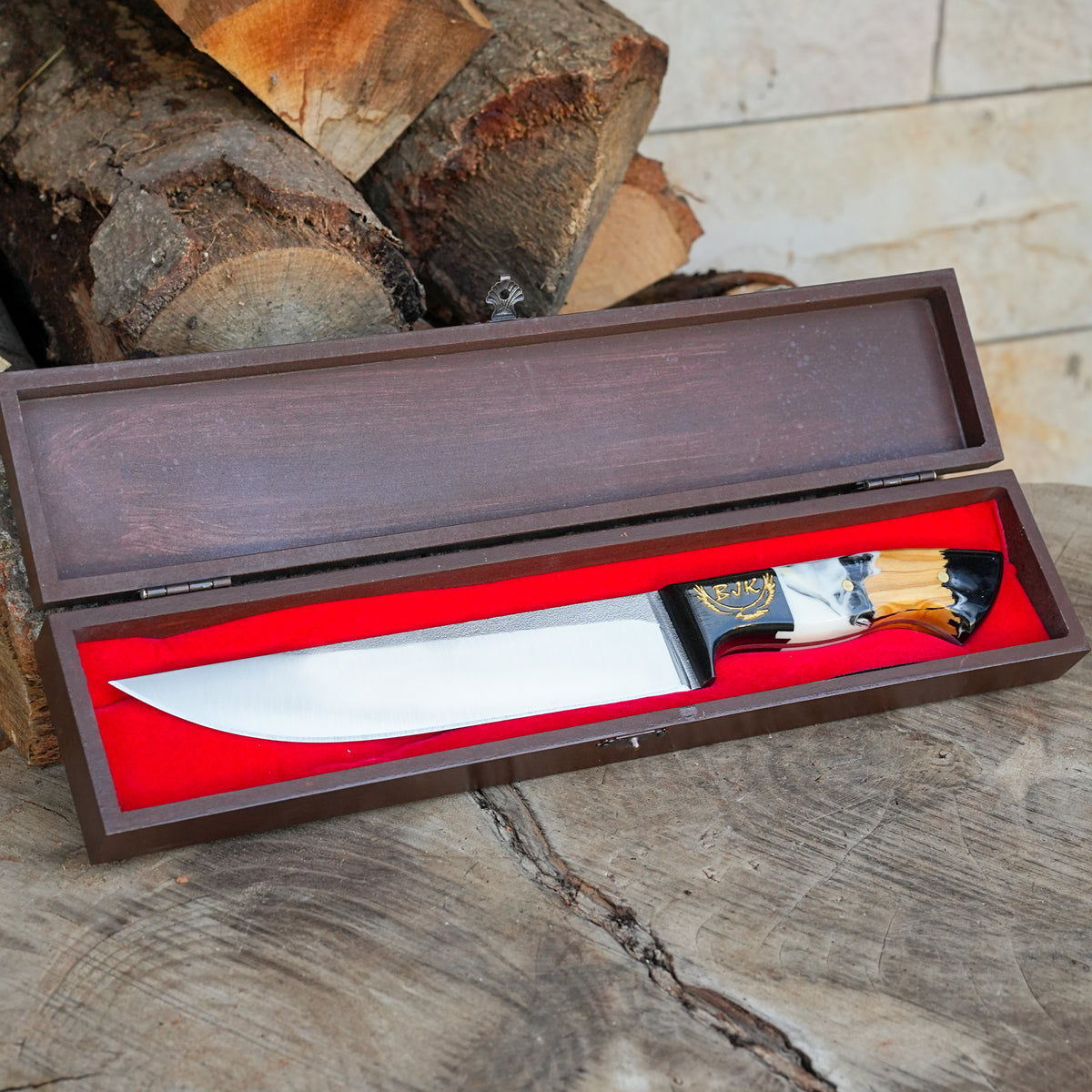 Kelle Bıçağı - N690 Çeliği -Beşiktaş Logo İşlemeli- Özel Ahşap Kutulu