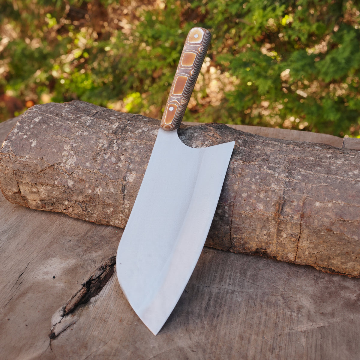 4 Parça Profesyonel Mutfak Bıçak Seti – Hasır Çanta ve Kesme Tahtası Hediyeli!