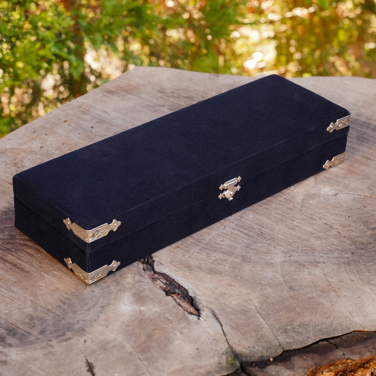 Koleksiyonluk ve Avcı Bıçakları İçin Lacivert Kadife Kutu