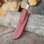 Geyik boynuzu saplı ve 22 cm uzunluğundaki bu el yapımı bıçak, N690 çelik gövdesiyle hem estetik hem fonksiyonel bir yapı sunar.