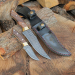 Damascus çelikten üretilmiş, ceviz saplı küçük ve büyük bıçaktan oluşan premium set