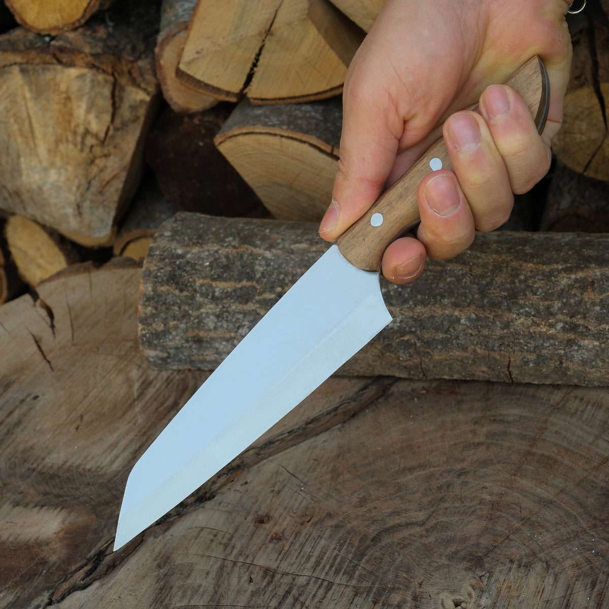 Kritsuke ve Santoku bıçak tipleriyle profesyonel mutfak kullanımı için ideal set