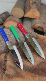 Profesyonel mutfaklarda kullanılmak üzere tasarlanmış keskin bıçak